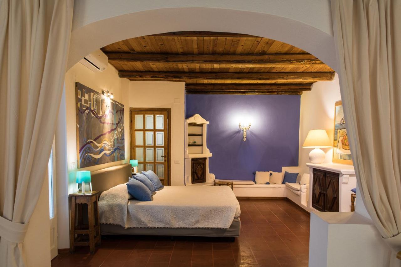 Palmasera Charming Suites Cala Gonone Exterior photo